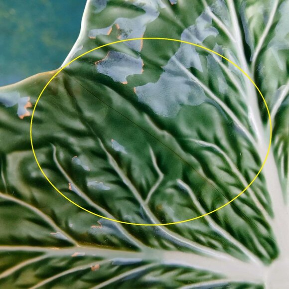 FUN Green Bordallo Pinheiro Cabbage Plate and 2 Salad Bowls Set - Picture 9 of 9